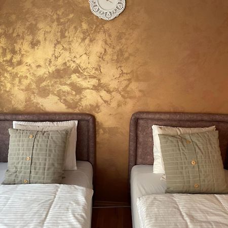 Apartman Studio Lusi 1 Subotica Dış mekan fotoğraf